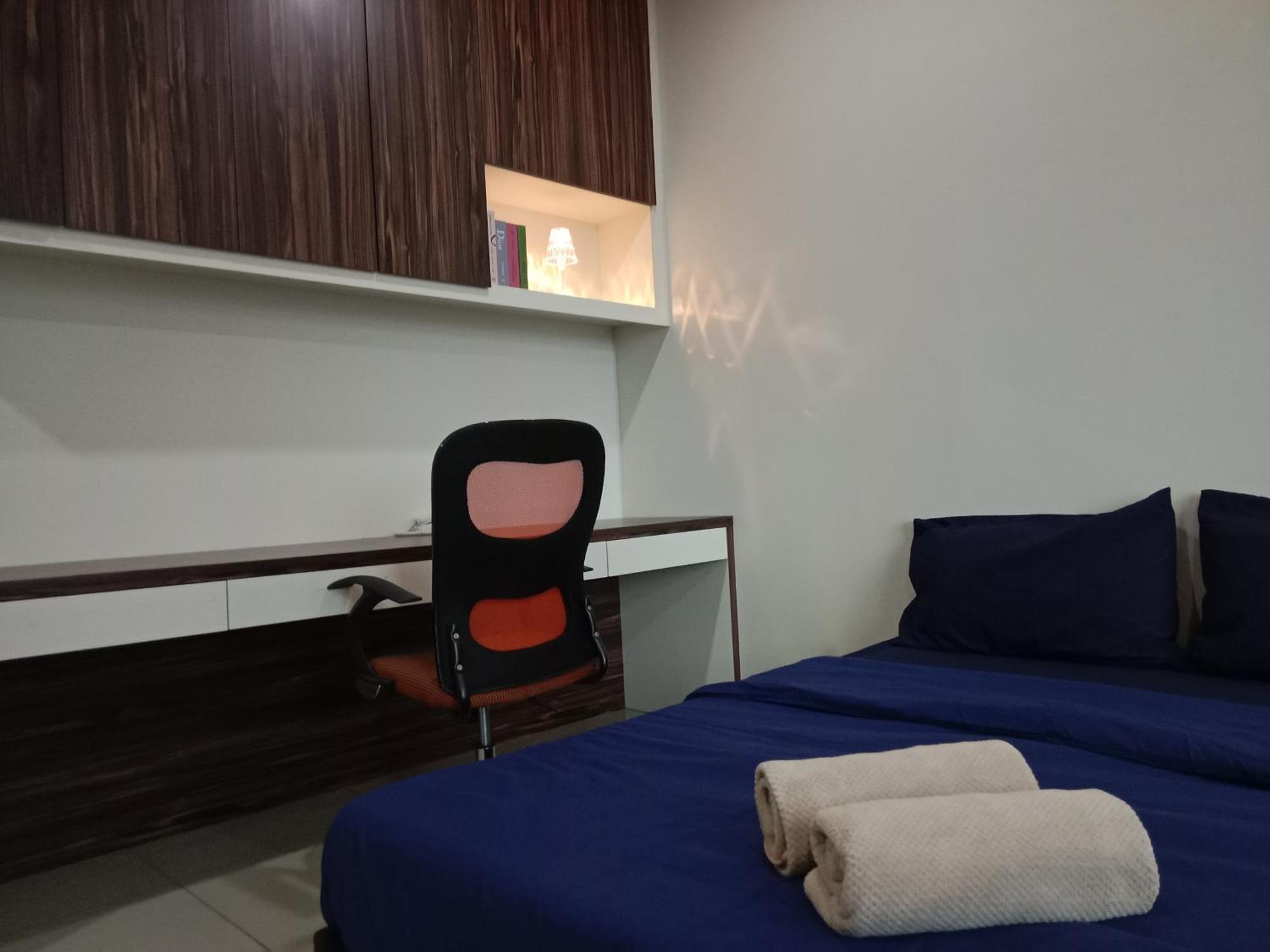 Mount Austin 2-4pax Apartment *